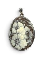 Pendant Mandile 1922 Woman Cammei  in Silver Conchiglia 2MCICM111.1